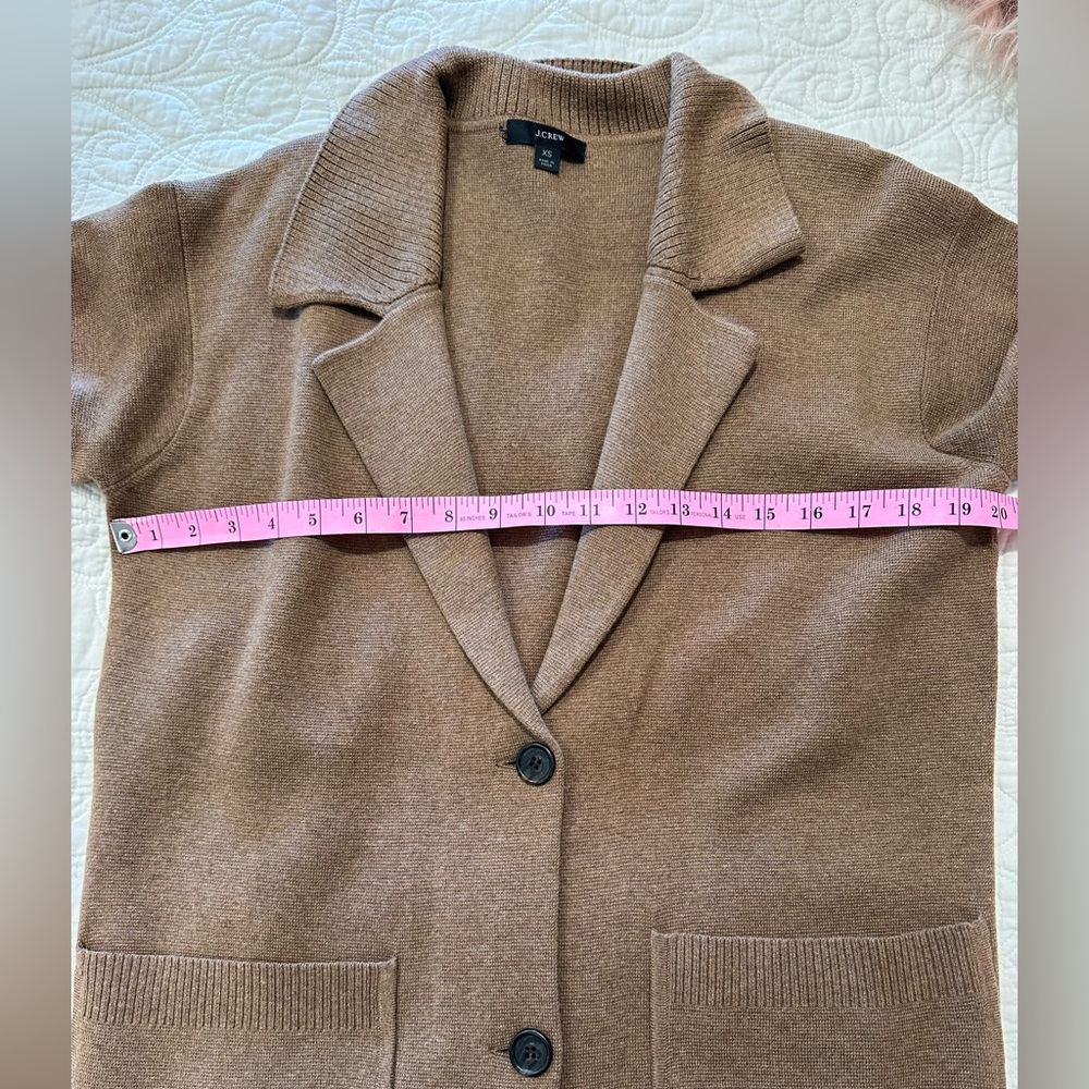 J Crew size XS light brown cardigan style knit sweater /coat.  Front pockets. - Picture 8 of 11